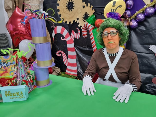 Golden ticket winners at Corby Kingswood Primary Academy:Corby children get Willy Wonka's golden tickets