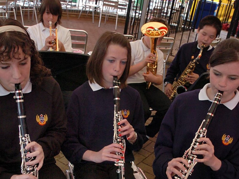 Montsaye orchestra entertaining the crowds