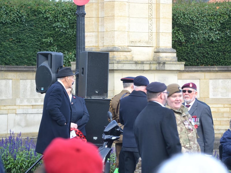 Hundreds gather at Broad Green in Wellingborough to pay respects at Remembrance Sunday service