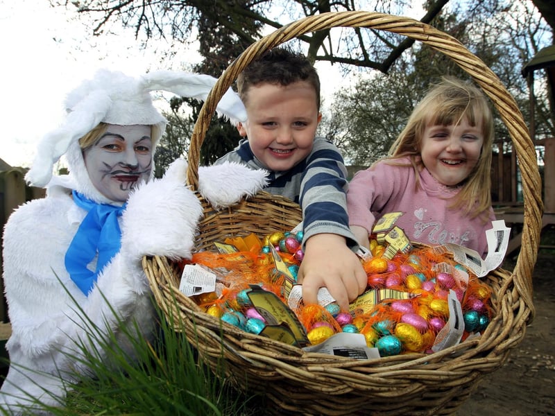 A 2010 Easter egg hunt with Lucy Bell and Hayden Garling.