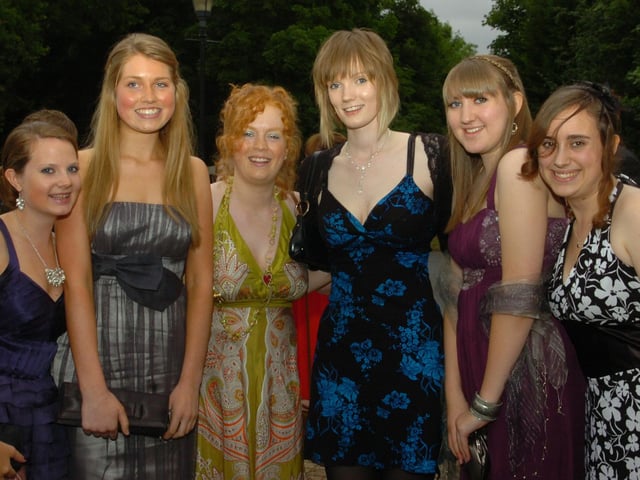Rosie Glackin, Mara Grkinic, Chloe Barnes, Lisa Rustaage, Nicola Barnett, and Christina Hedges at their Y13 prom in 2009