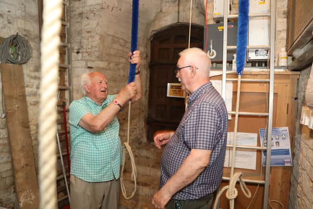 L-r Michael Fowell and Brian Giles