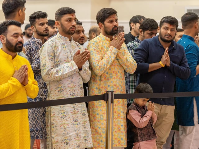 Hundreds of people from the local community celebrated Diwali at BAPS Shri Swaminarayan Mandir in Wellingborough