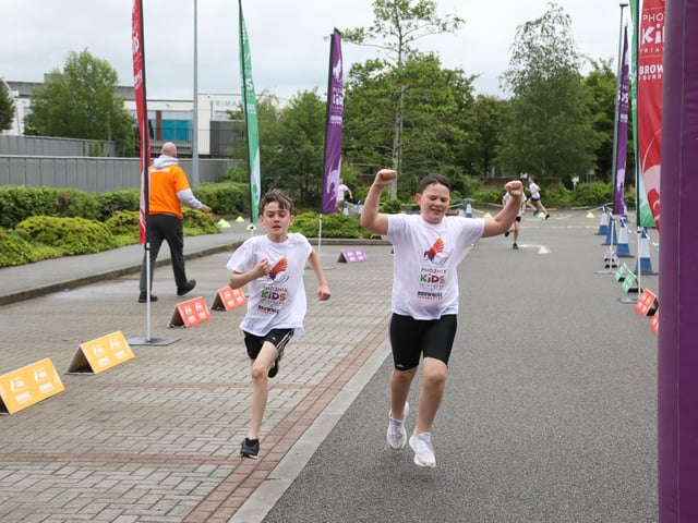 School pupils take part in the Kids of Steel mini triathlon in Corby/IMG