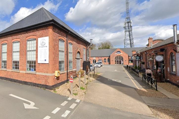 Nene Court in Wellingborough is home to a handful of independent shops and outlets, including Ember Restaurant, Food for Thought Refill Shop, and The Garden Deli. Perfect for those looking to shop local.
