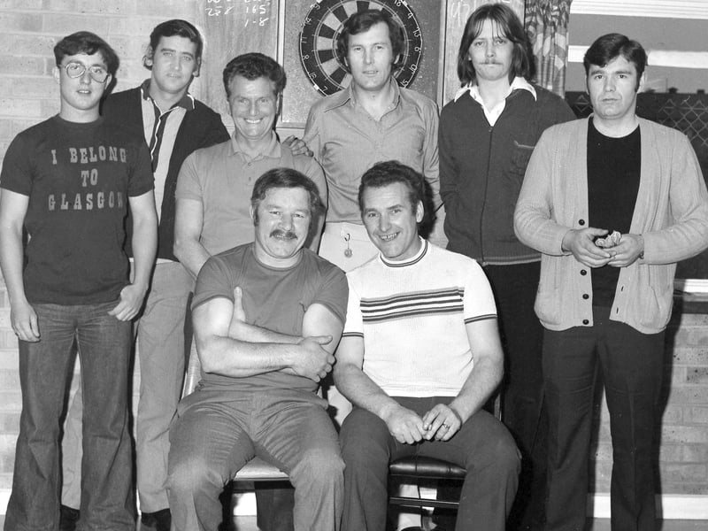 1970s darts team