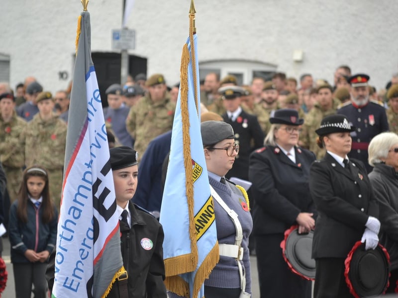Hundreds gather at Broad Green in Wellingborough to pay respects at Remembrance Sunday service