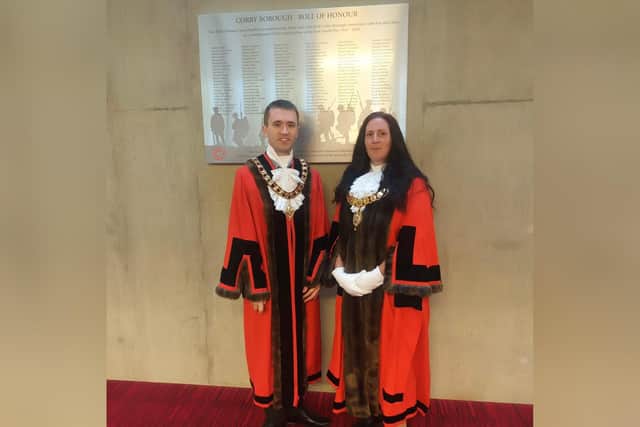 Deputy mayor, Cllr Ross Armour (left) and mayor, Cllr Leanne Buckingham (right)
