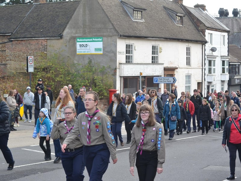 Hundreds gather at Broad Green in Wellingborough to pay respects at Remembrance Sunday service
