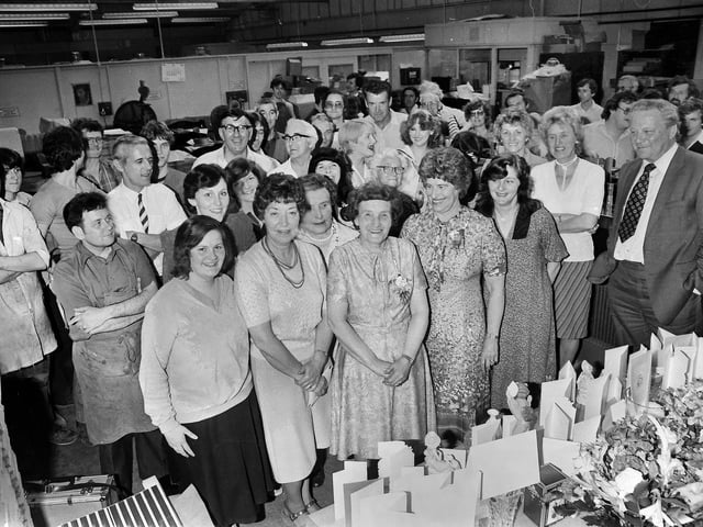 1981 DOUBLE RETIREMENT AT STAPLES PRINTERS KETTERING