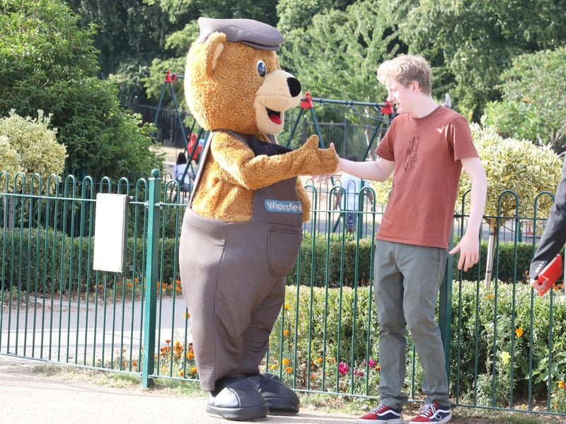 James Acaster filming at Wicksteed Park with Wicky Bear in 2022