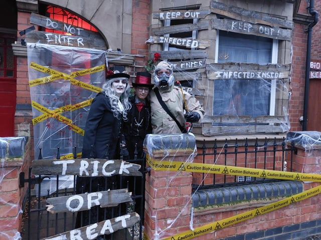 Kingsley Avenue Halloween