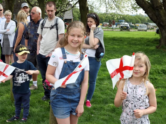Kettering: Wicksteed Park, St George's Day Parade for the Glendon District 2018