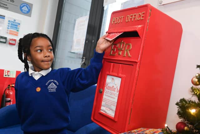 Stanton Cross Developments has donated Christmas decorations to Stanton Cross Primary School in Wellingborough