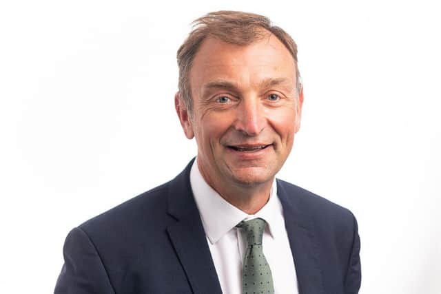 Mr Robert Hicks MBE who will be running the free mini-consultations 
