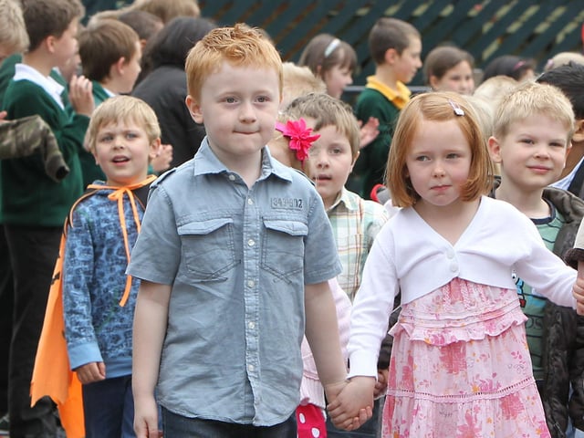 Kettering Hawthorn Community Primary School, May King and Queen l-r Rhys Phillips and Scarlett Cumming