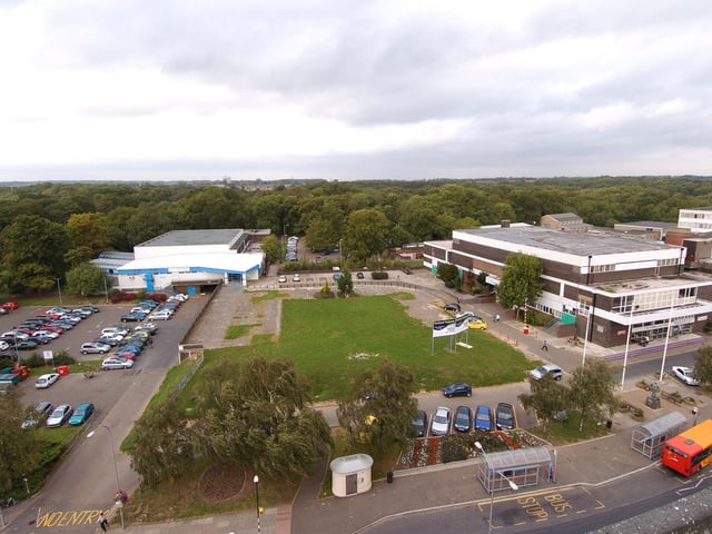 The swimming pool and Willows Arts Centre, George Street, Corby, 2006