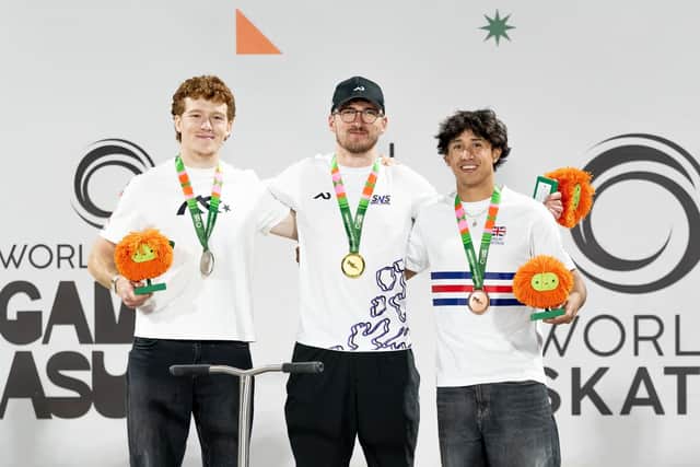 Jayden Sharman of Corby (centre) (Credit: Giorgio Mangherini)