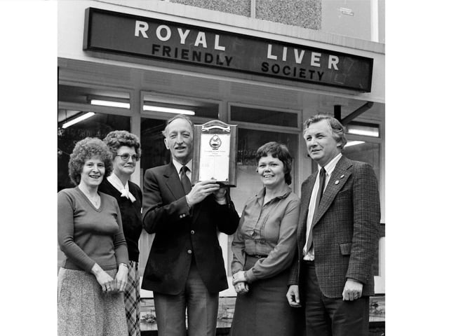 1982 ROYAL LIVER STAFF KETTERING WITH AWARD
