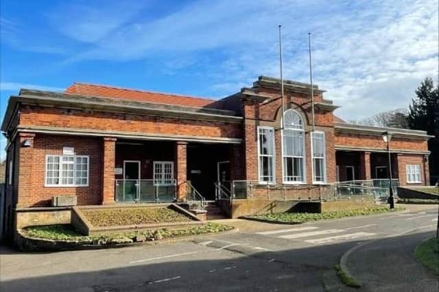Swanspool Pavilion is a grade 2-listed building, constructed in 1929