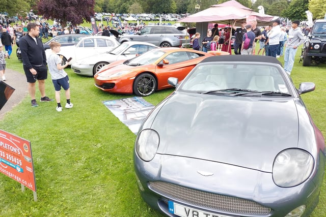 Rushden Car Rally In pictures - See the classic cars that lined Rushden's Hall Park as ...