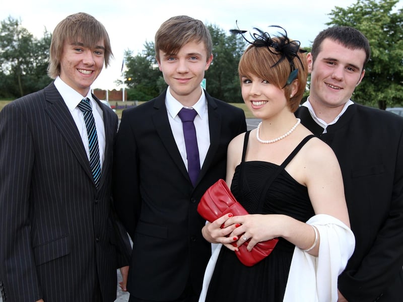 Sir Christopher Hatton - Charlotte Lipscombe, accompanied by Jacob Buckle-Price, Tom Arnold and Shaun Mackie.2010