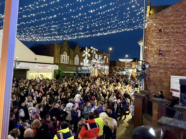 Christmas arrives in Rushden as crowd gathers in town centre for annual switch on