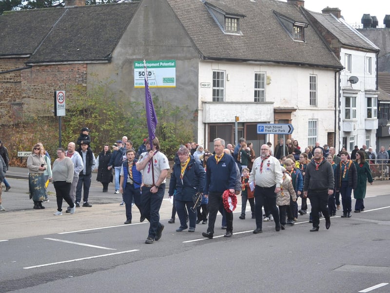 Hundreds gather at Broad Green in Wellingborough to pay respects at Remembrance Sunday service