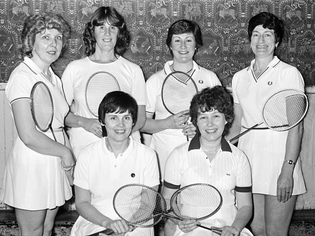 1982 KETTERING BADMINTON TEAM LADIES