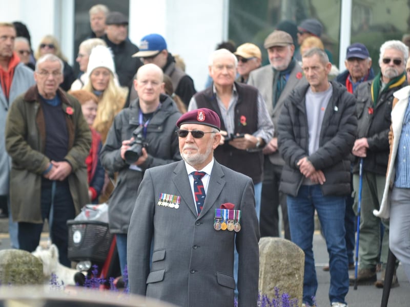 Hundreds gather at Broad Green in Wellingborough to pay respects at Remembrance Sunday service