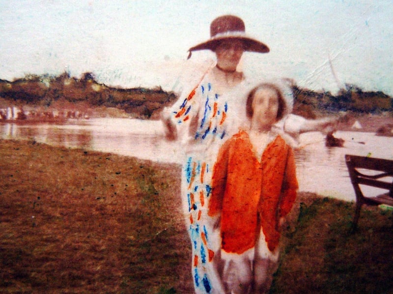 Kettering, an early colourised photo of Wicksteed Park lake just after the park was opened in 1921/UGC