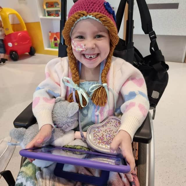 Little Florence is  suffering from acute myeloid leukemia