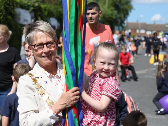 Mayor of Kettering with granddaughter Aubrey at the event