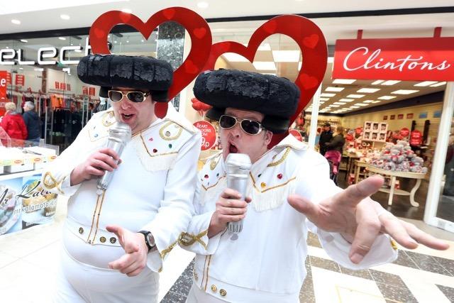 The Elvis Parsley Twins entertained shoppers at the Newlands Centre in Kettering to help spread the love before Valentine's Day.
