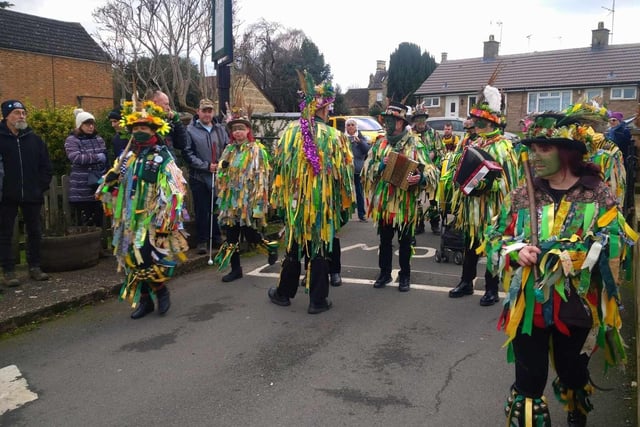 Northamptonshire's Witchmen celebrate Winter Solstice with festival of traditional dance