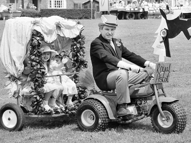 HIGHAM FERRERS CARNIVAL 1987