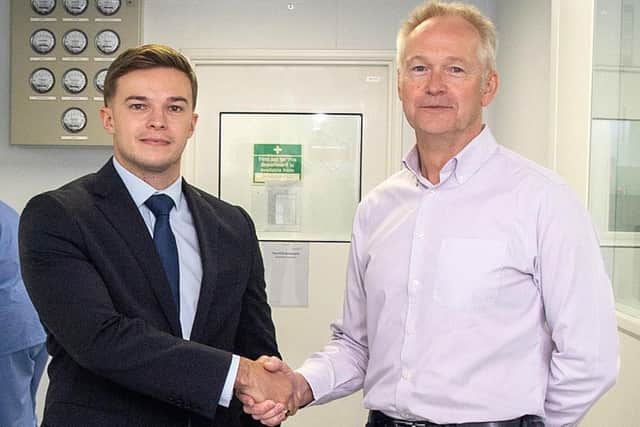 l-r John Stopher of Watersheds and David Hartshorne of Cellmark