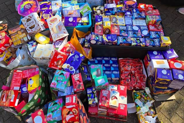SLIMMERS DONATE 519 EASTER EGGS
