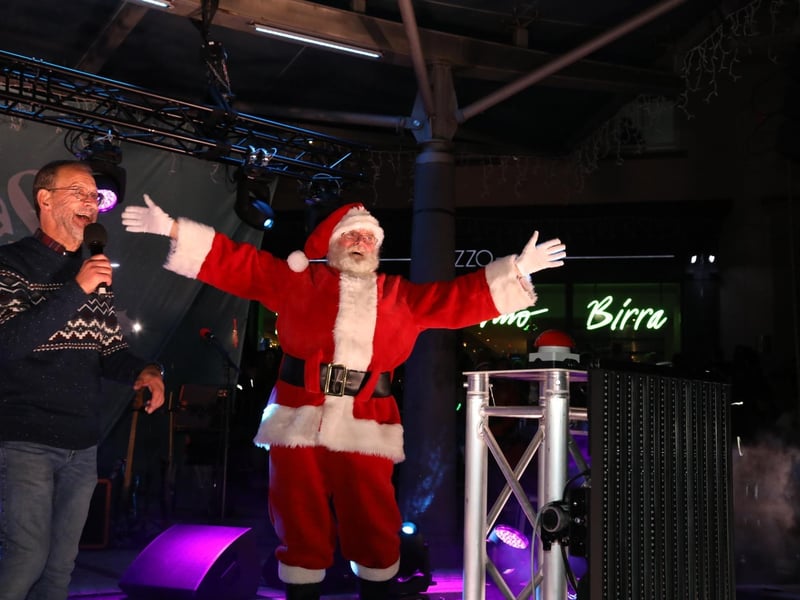 Kettering light switch on 2023:Kettering Christmas Lights Switch On