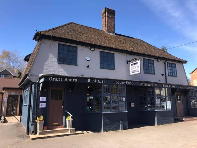 10 High St, Greens Norton, Towcester, NN12 8BA.