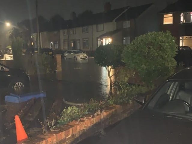 Flooding in Linden Avenue