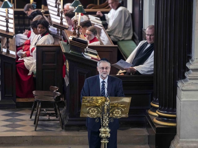 All Saints Church in Northampton hosted a remembrance service for Her Majesty Queen Elizabeth II on Sunday September 18. Pews were full as hundreds attended to pay their respects.