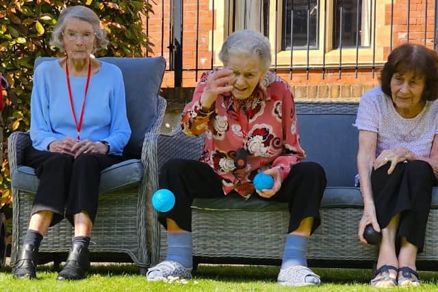 Garden Bowls