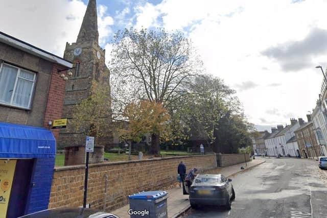 Police are appealing for a good Samaritan who helped the victim of an assault near Church of the Holy Sepulchre on Wednesday