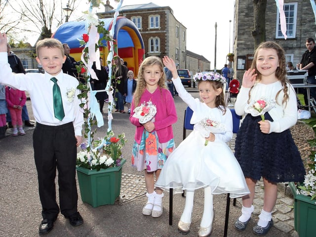 Higham Ferrers, May Day crowning 2013