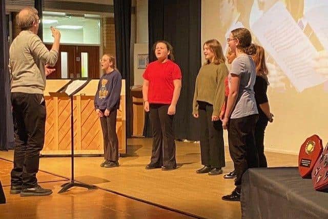 Senior Choir Winners from Ferrers School
