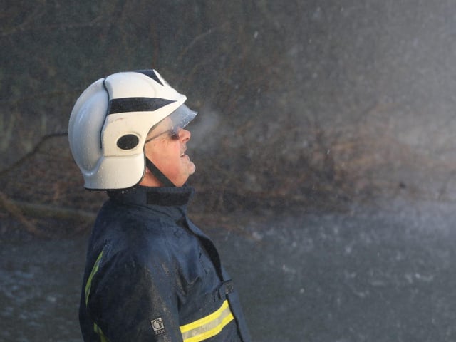 Annual Boxing Day Squirt between Geddington Volunteer Fire Brigade and Northants Fire and Rescue at Geddington Ford/National World