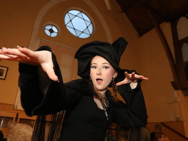 Kettering United Theatre Group  The Wizard of Oz i her final and 10th show Corrine Avery, 17 /National World