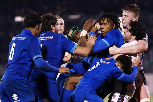 Malik Faissal in the thick of it for Italy Under-20s against England Under-20s (photo by Dan Istitene/Getty Images)