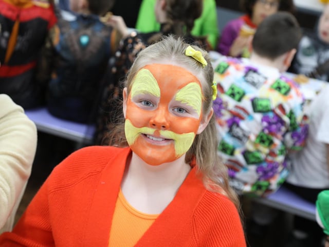 Golden ticket winners at Corby Kingswood Primary Academy:Corby children get Willy Wonka's golden tickets